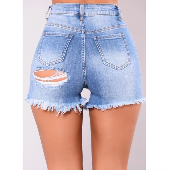 NWT | Fashion Nova | Jean High Waisted Distressed Shorts | Size 5 - Picture 3 of 13